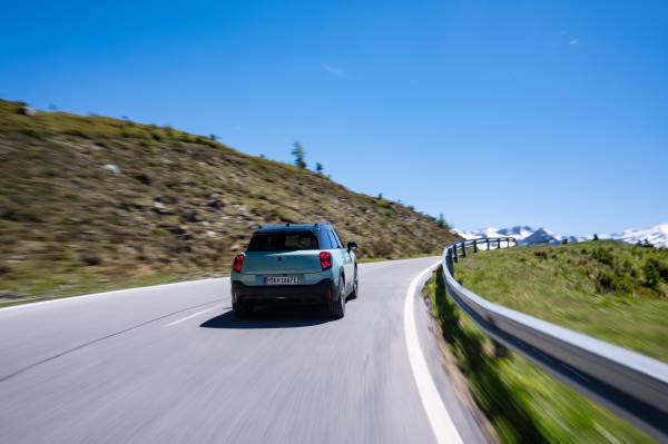 MINI Aceman SE: movilidad eléctrica versátil para las ciudades de Latinoamérica.